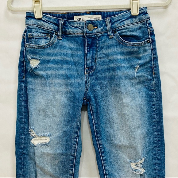 BKE STELLA MID RISE SLIM FIT ANKLE DISTRESSED JEANS - Picture 2 of 12